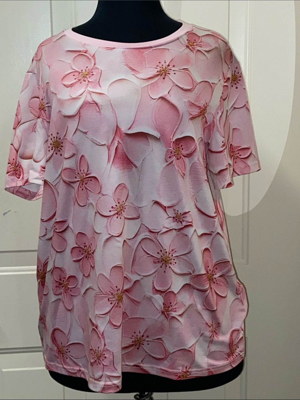 Women's Pink Floral Short Sleeve Tee by Size L